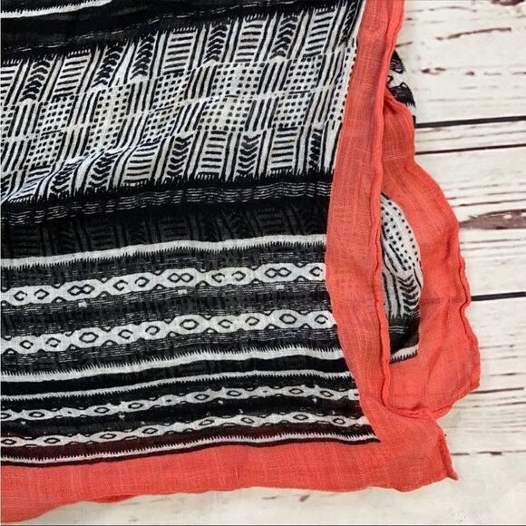 Love Stitch Open Boho Poncho Wrap One Size - Picture 6 of 8